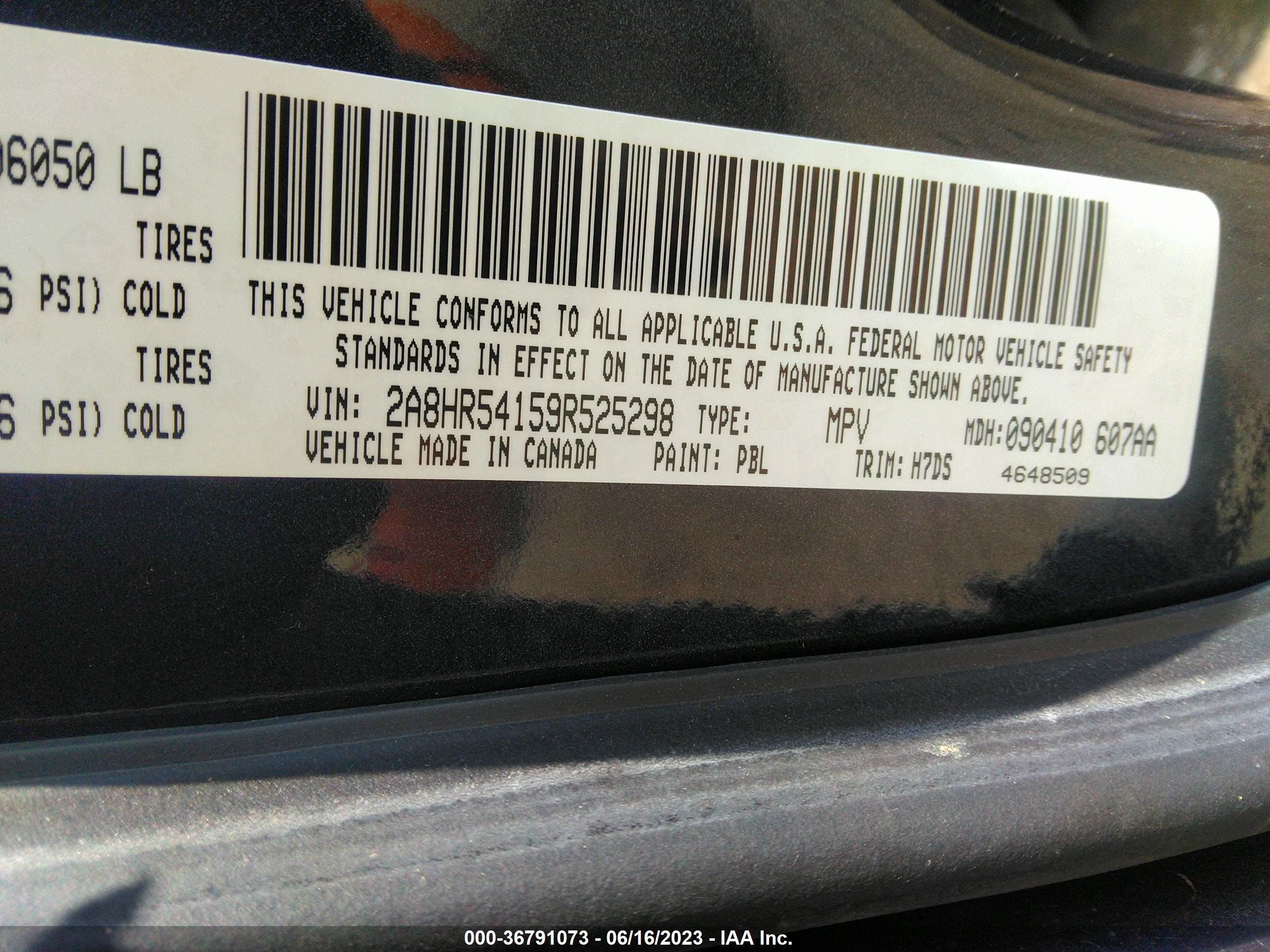 Photo 8 VIN: 2A8HR54159R525298 - CHRYSLER TOWN & COUNTRY 