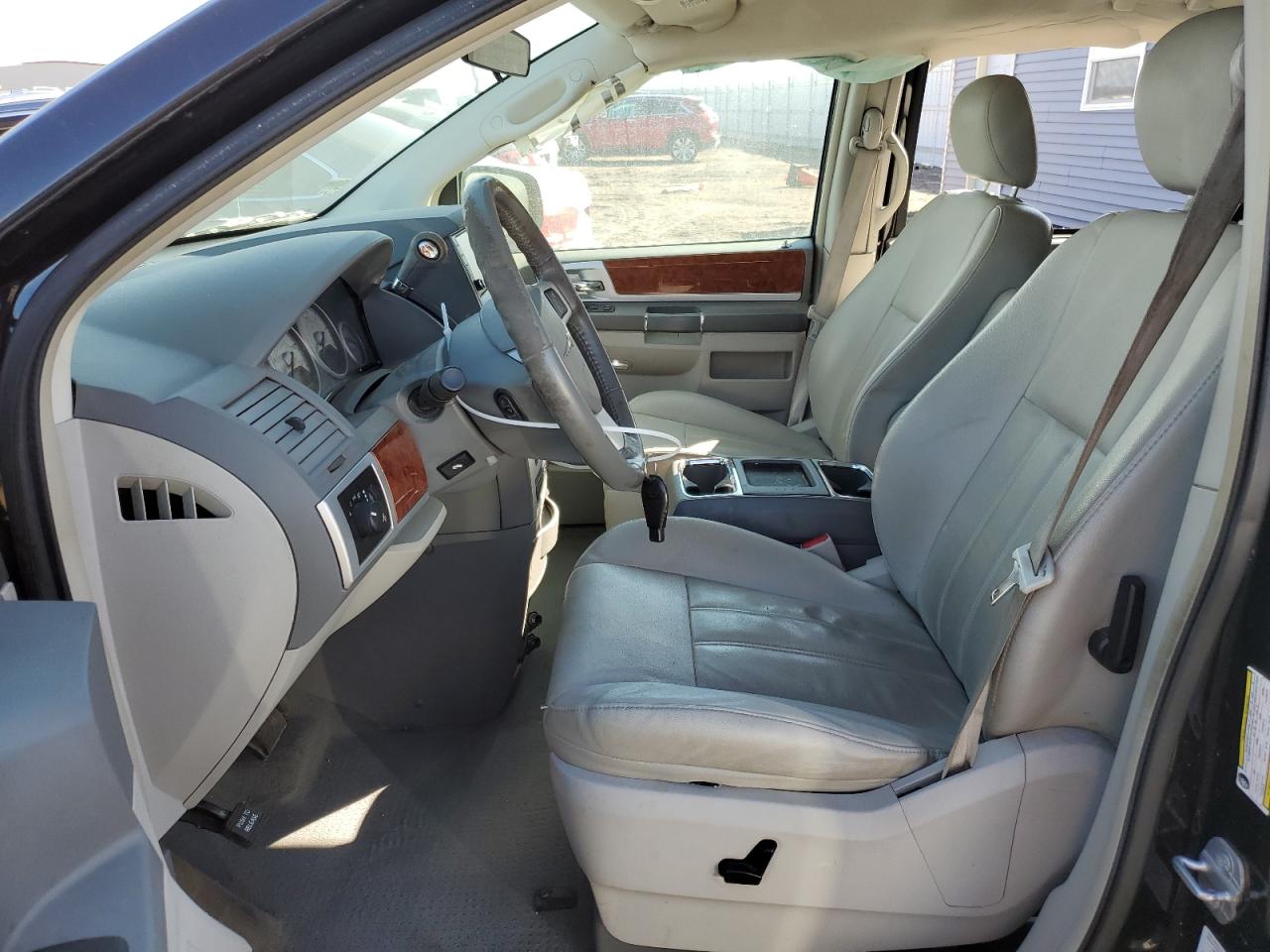 Photo 6 VIN: 2A8HR54159R530355 - CHRYSLER TOWN & COUNTRY 