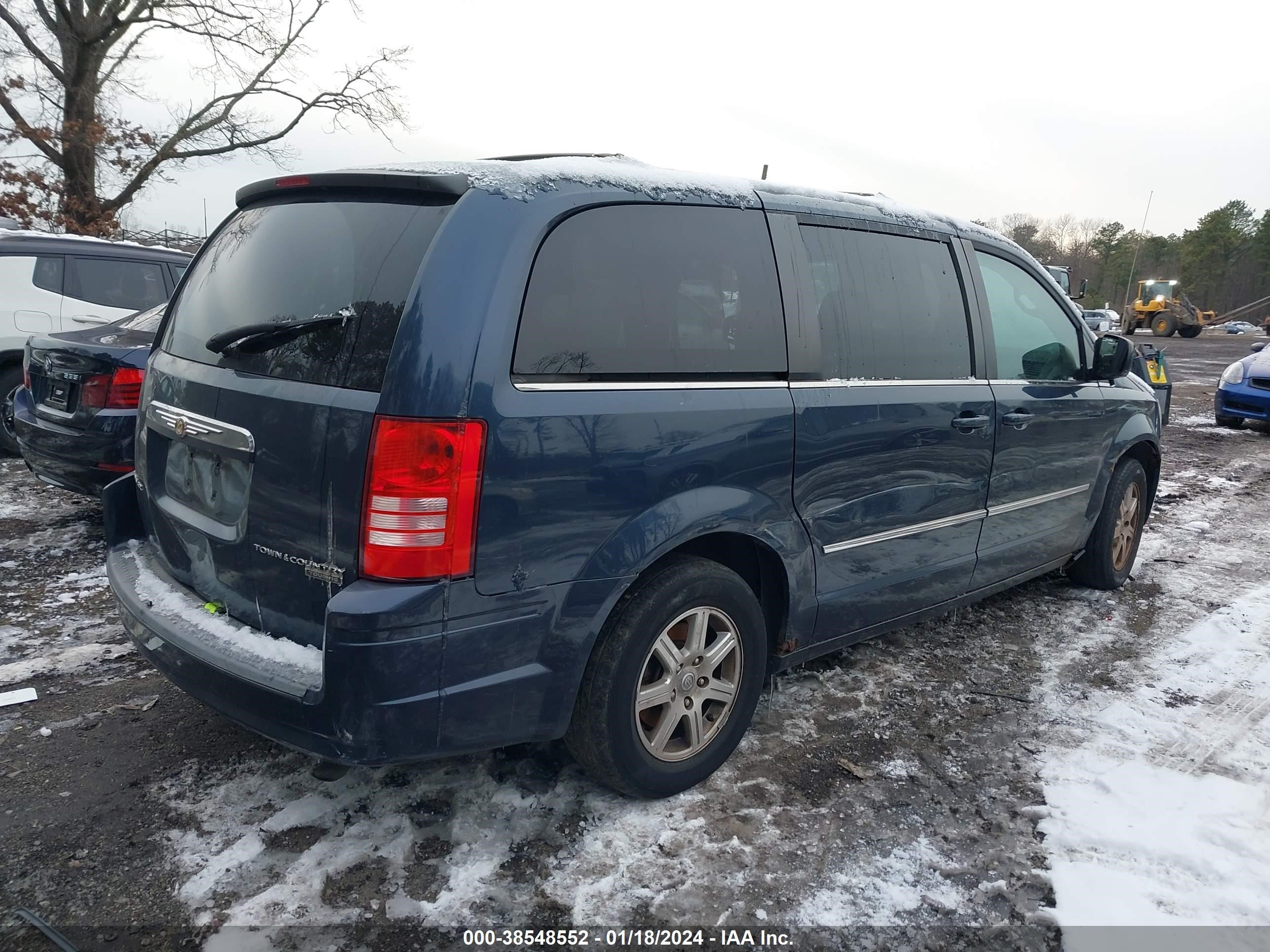 Photo 4 VIN: 2A8HR54159R574355 - CHRYSLER TOWN & COUNTRY 