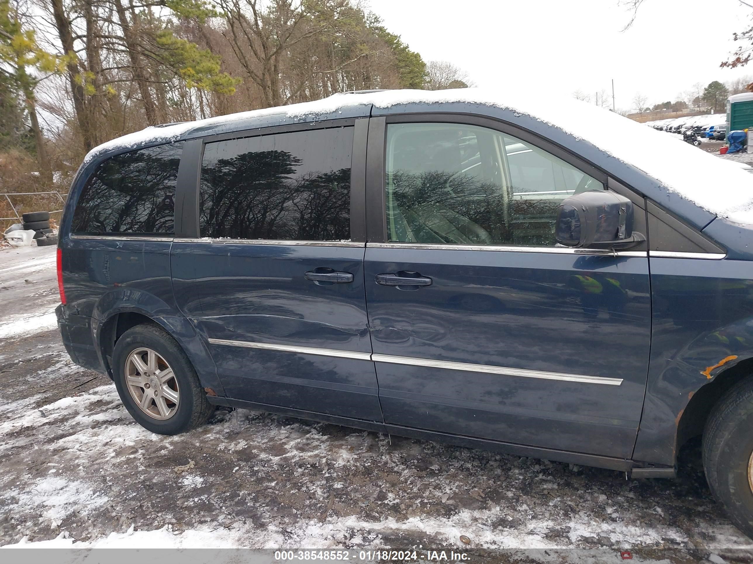 Photo 6 VIN: 2A8HR54159R574355 - CHRYSLER TOWN & COUNTRY 