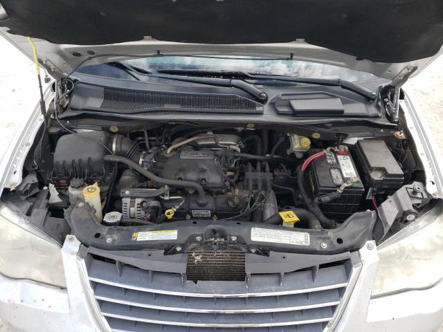 Photo 6 VIN: 2A8HR54169R675517 - CHRYSLER TOWN &AMP COU 