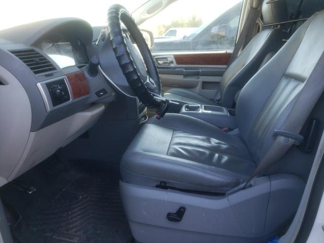 Photo 6 VIN: 2A8HR54179R565737 - CHRYSLER TOWN & COU 