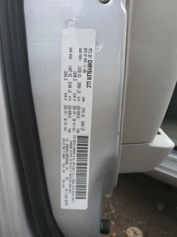 Photo 12 VIN: 2A8HR54189R590906 - CHRYSLER MINIVAN 