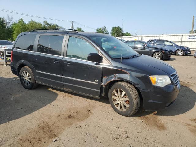 Photo 3 VIN: 2A8HR54189R641692 - CHRYSLER TOWN & COU 