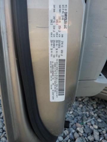 Photo 12 VIN: 2A8HR541X9R594035 - CHRYSLER MINIVAN 