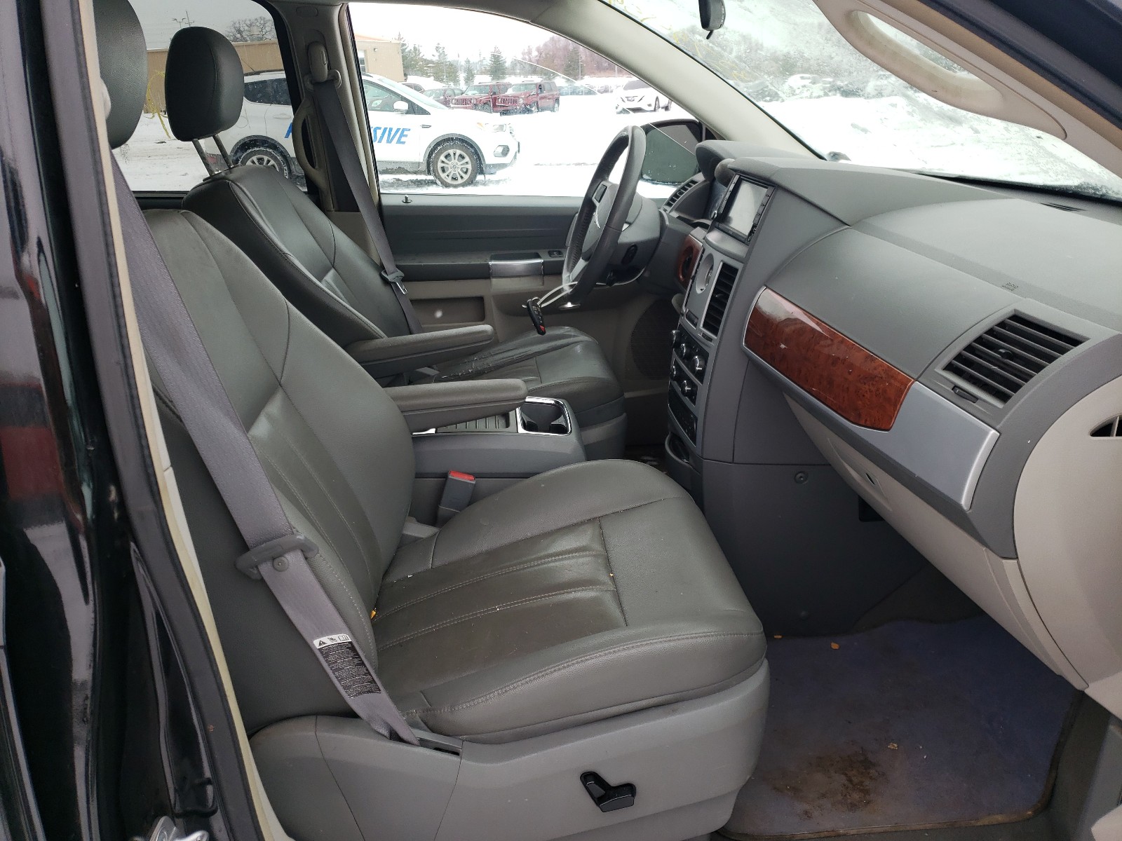 Photo 4 VIN: 2A8HR54P08R731714 - CHRYSLER TOWN &AMP COU 