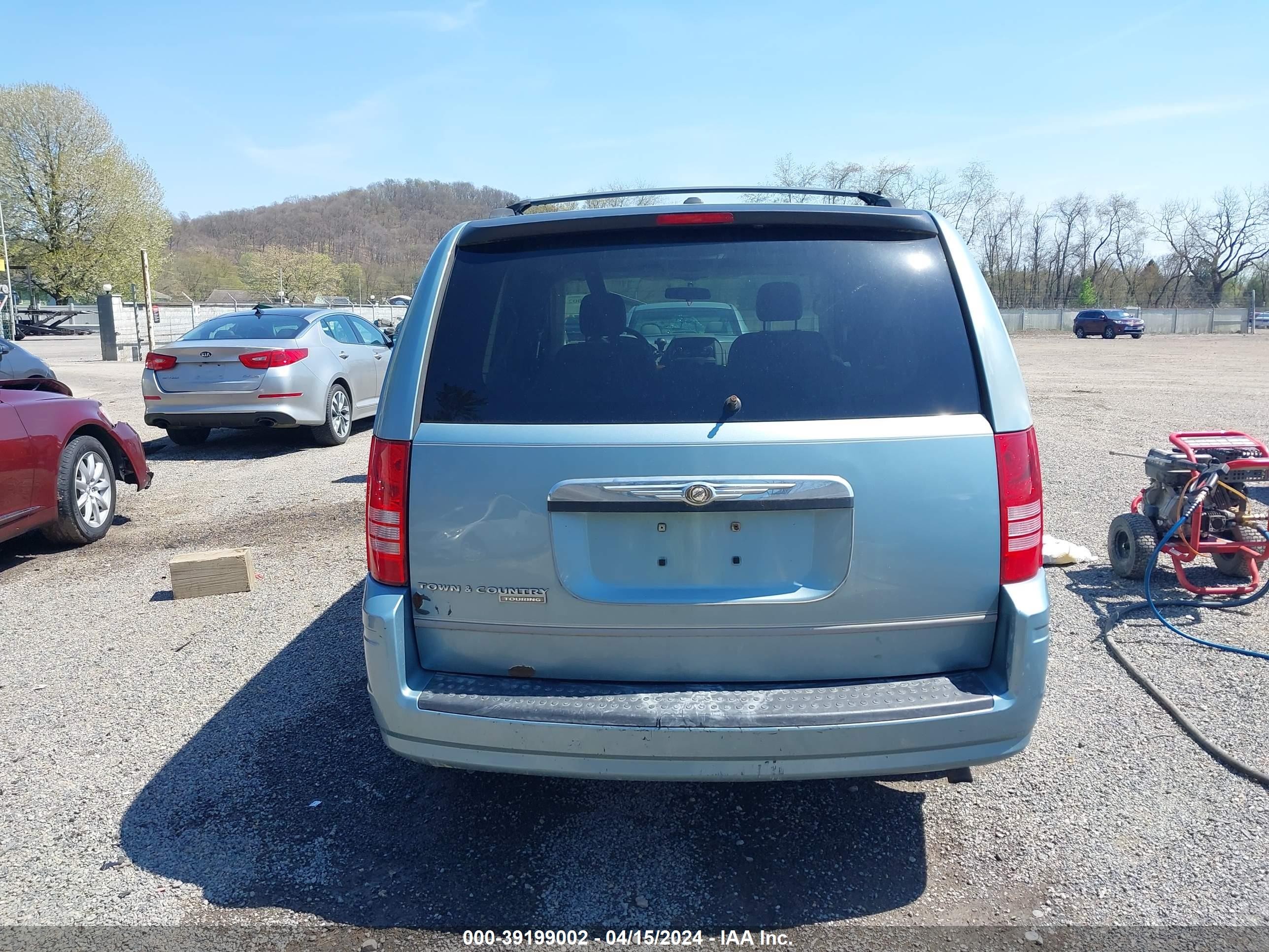 Photo 15 VIN: 2A8HR54P08R759464 - CHRYSLER TOWN & COUNTRY 