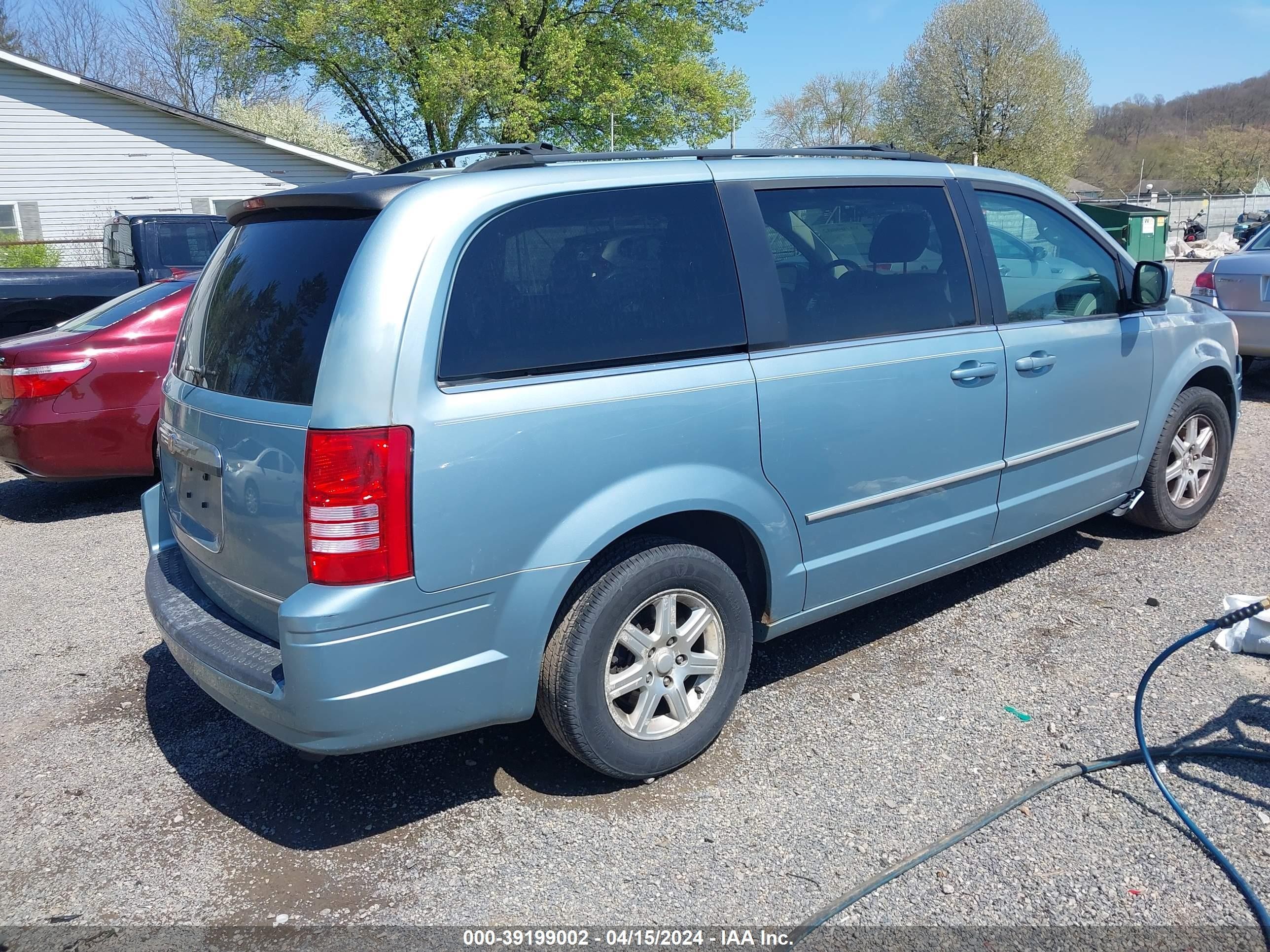 Photo 3 VIN: 2A8HR54P08R759464 - CHRYSLER TOWN & COUNTRY 