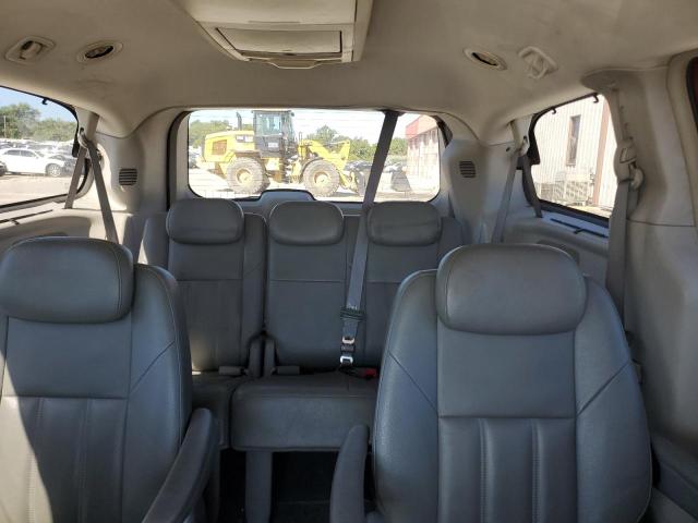 Photo 9 VIN: 2A8HR54P08R773879 - CHRYSLER TOWN & COU 