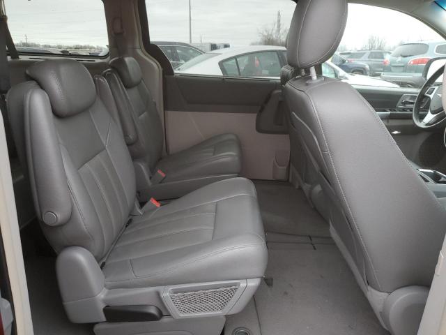 Photo 10 VIN: 2A8HR54P08R832929 - CHRYSLER MINIVAN 