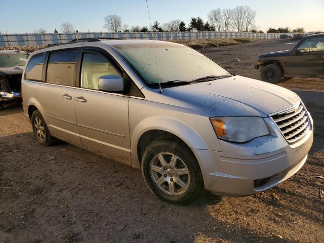 Photo 3 VIN: 2A8HR54P18R111017 - CHRYSLER MINIVAN 