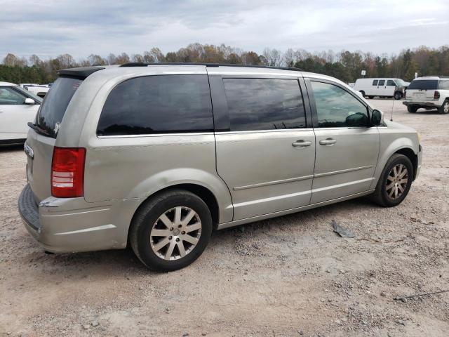 Photo 2 VIN: 2A8HR54P18R655985 - CHRYSLER TOWN & COU 