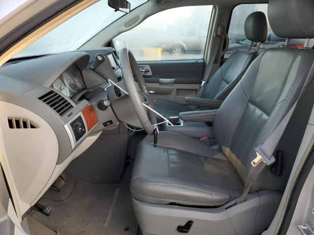 Photo 6 VIN: 2A8HR54P18R699422 - CHRYSLER TOWN & COU 