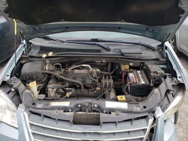 Photo 11 VIN: 2A8HR54P18R817582 - CHRYSLER TOWN & COU 