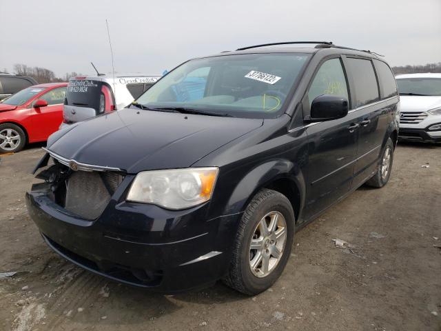 Photo 1 VIN: 2A8HR54P28R121216 - CHRYSLER TOWN &AMP COU 