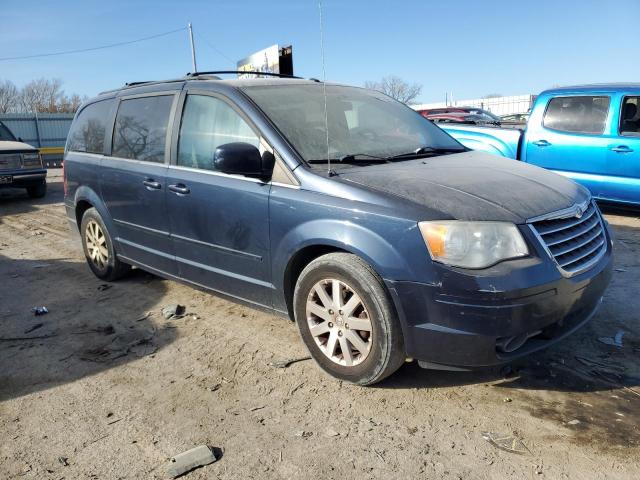 Photo 3 VIN: 2A8HR54P28R648317 - CHRYSLER TOWN & COU 