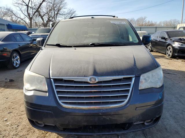 Photo 4 VIN: 2A8HR54P28R648317 - CHRYSLER TOWN & COU 