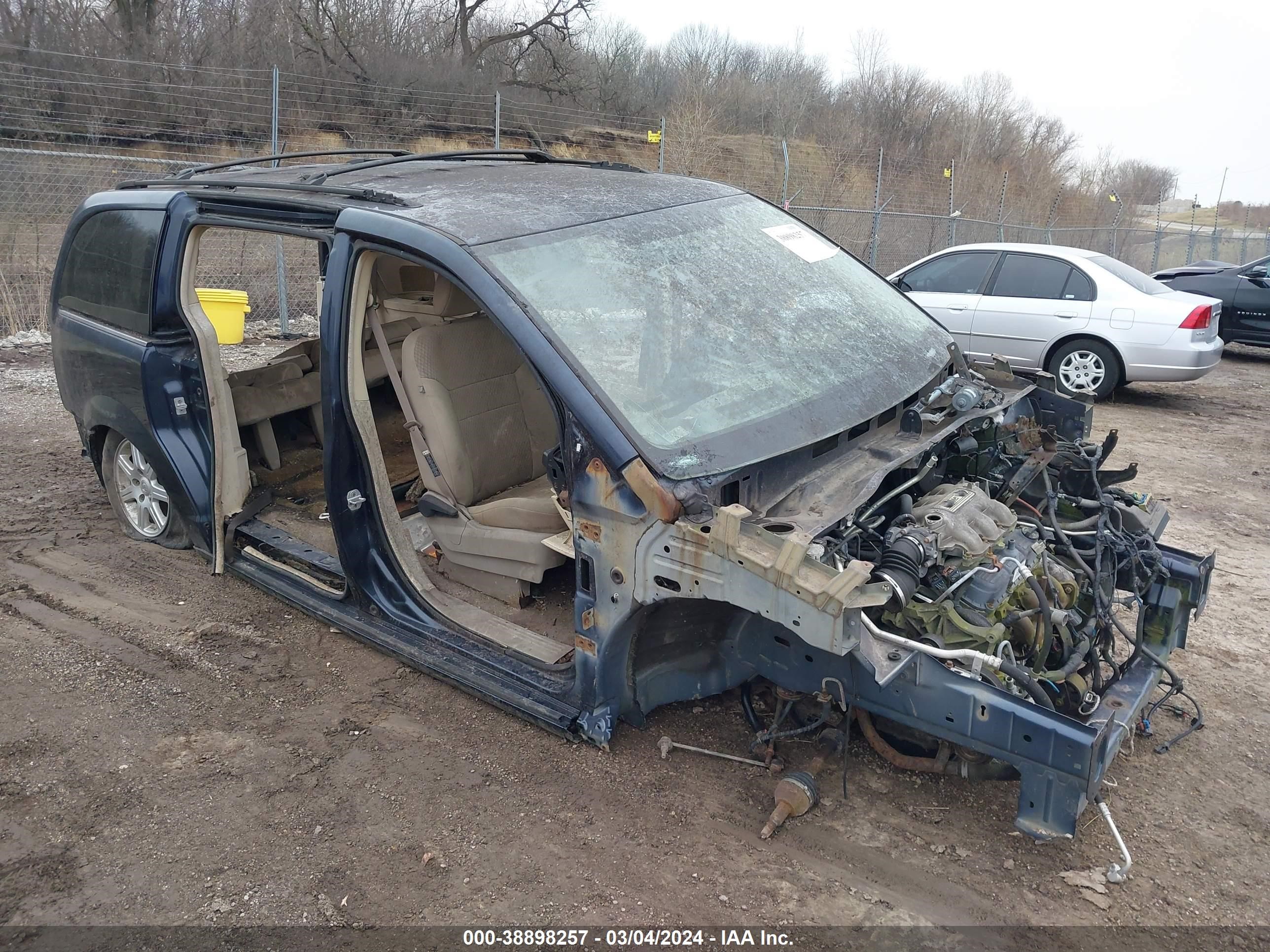 Photo 0 VIN: 2A8HR54P28R720116 - CHRYSLER TOWN & COUNTRY 