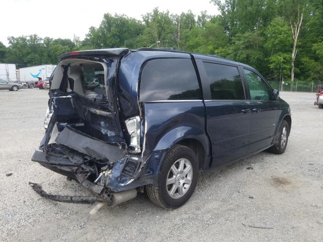 Photo 3 VIN: 2A8HR54P28R767081 - CHRYSLER TOWN &AMP COU 