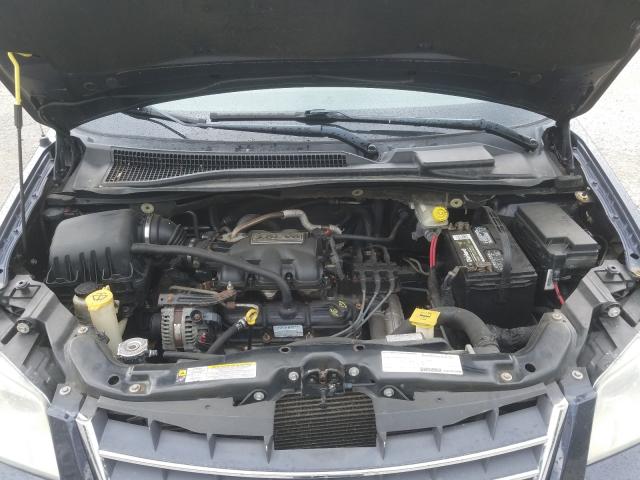 Photo 6 VIN: 2A8HR54P28R767081 - CHRYSLER TOWN &AMP COU 