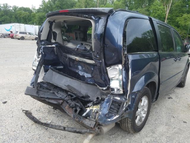 Photo 8 VIN: 2A8HR54P28R767081 - CHRYSLER TOWN &AMP COU 