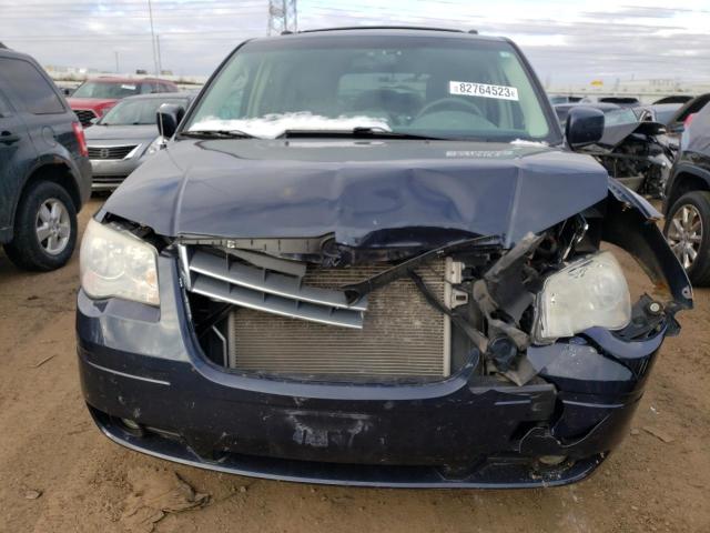 Photo 4 VIN: 2A8HR54P28R816103 - CHRYSLER MINIVAN 