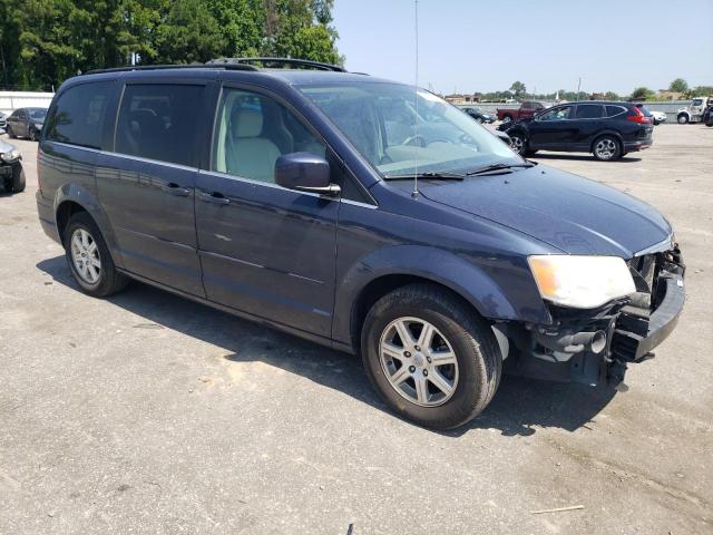 Photo 3 VIN: 2A8HR54P38R103758 - CHRYSLER TOWN & COU 