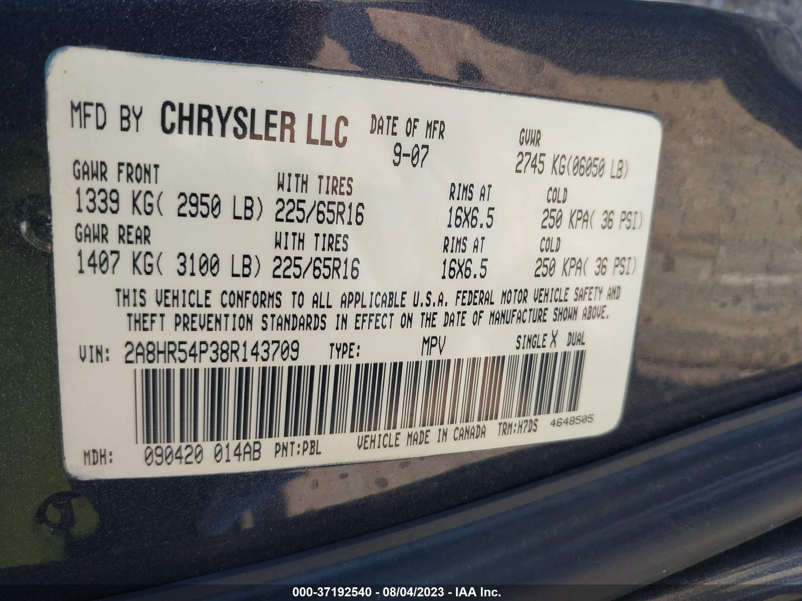 Photo 8 VIN: 2A8HR54P38R143709 - CHRYSLER TOWN & COUNTRY 