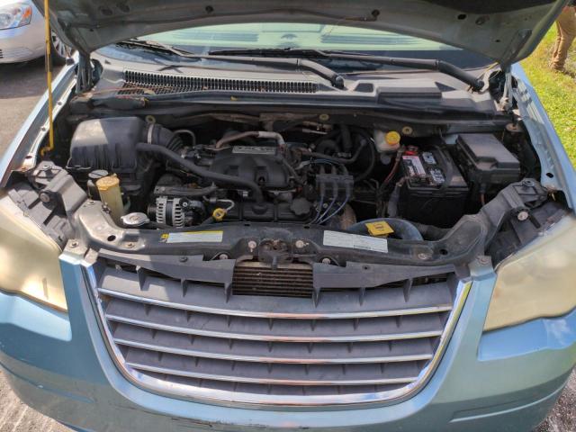 Photo 10 VIN: 2A8HR54P38R607789 - CHRYSLER TOWN & COU 