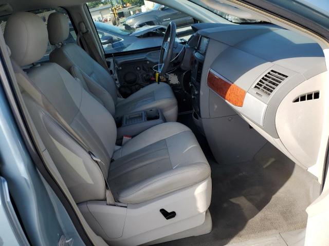 Photo 6 VIN: 2A8HR54P38R650867 - CHRYSLER TOWN & COU 