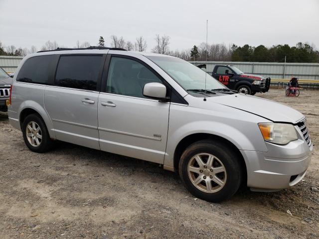 Photo 3 VIN: 2A8HR54P38R701400 - CHRYSLER MINIVAN 