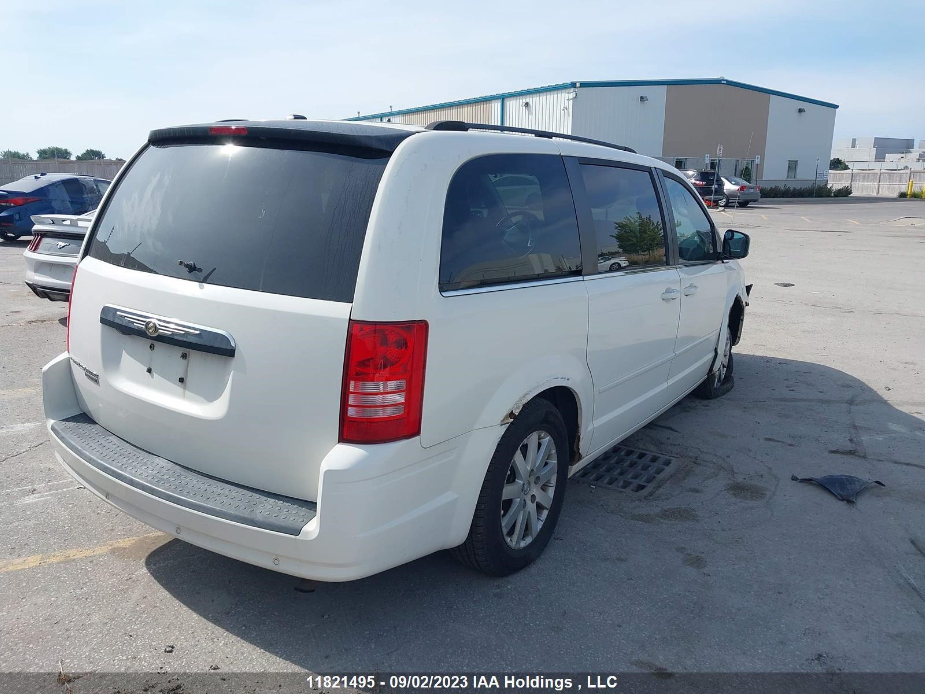 Photo 3 VIN: 2A8HR54P38R722487 - CHRYSLER TOWN & COUNTRY 