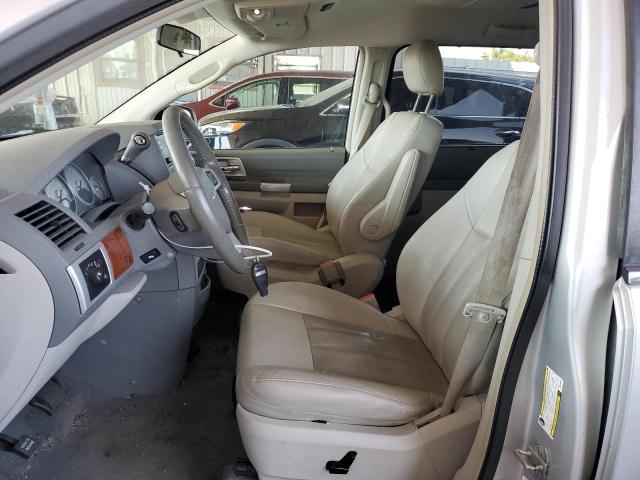 Photo 6 VIN: 2A8HR54P38R769955 - CHRYSLER TOWN & COU 