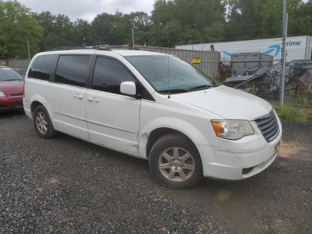 Photo 3 VIN: 2A8HR54P38R840636 - CHRYSLER TOWN & COU 