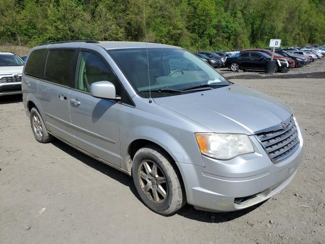 Photo 3 VIN: 2A8HR54P48R107687 - CHRYSLER MINIVAN 