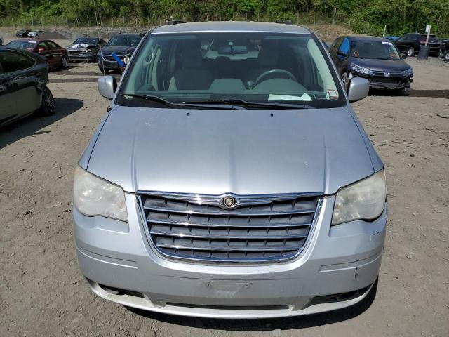 Photo 4 VIN: 2A8HR54P48R107687 - CHRYSLER MINIVAN 