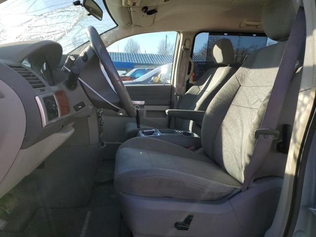 Photo 6 VIN: 2A8HR54P48R110931 - CHRYSLER MINIVAN 