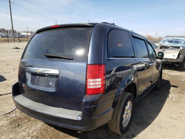 Photo 3 VIN: 2A8HR54P48R115627 - CHRYSLER TOWN &AMP COU 