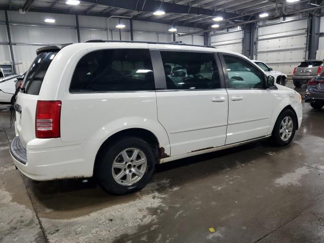 Photo 2 VIN: 2A8HR54P48R142150 - CHRYSLER TOWN & COU 