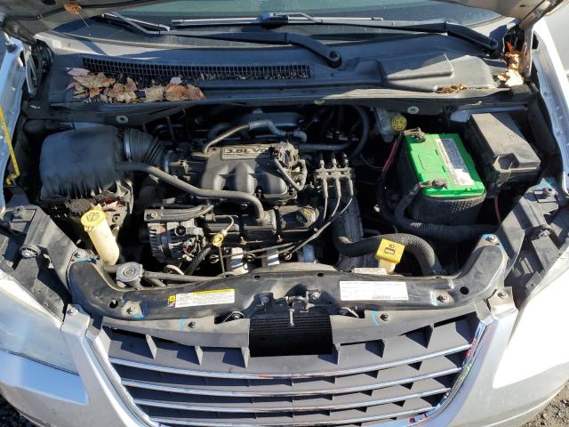 Photo 11 VIN: 2A8HR54P48R664177 - CHRYSLER TOWN & COU 