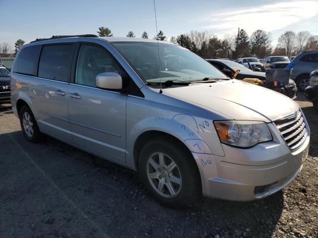 Photo 3 VIN: 2A8HR54P48R664177 - CHRYSLER TOWN & COU 