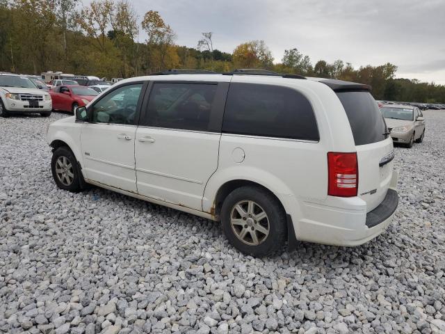 Photo 1 VIN: 2A8HR54P48R718772 - CHRYSLER TOWN & COU 