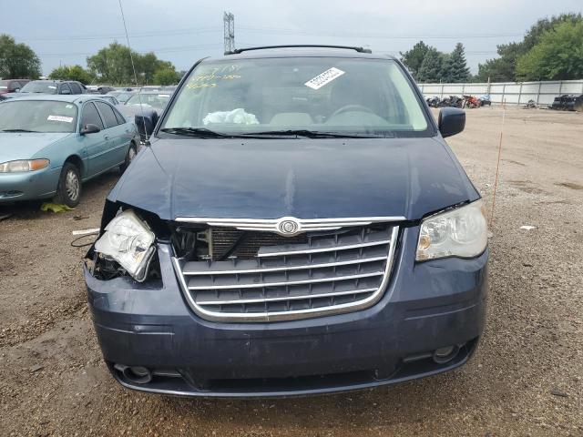 Photo 4 VIN: 2A8HR54P58R129486 - CHRYSLER TOWN & COU 