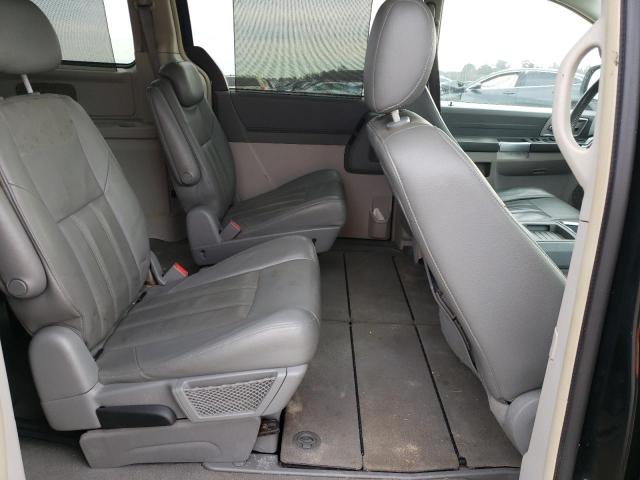 Photo 5 VIN: 2A8HR54P58R758259 - CHRYSLER TOWN &AMP COU 