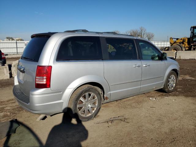 Photo 2 VIN: 2A8HR54P68R116004 - CHRYSLER TOWN & COU 