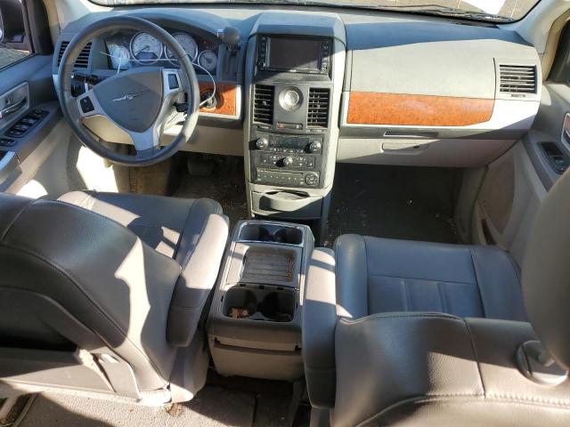 Photo 7 VIN: 2A8HR54P68R116004 - CHRYSLER TOWN & COU 