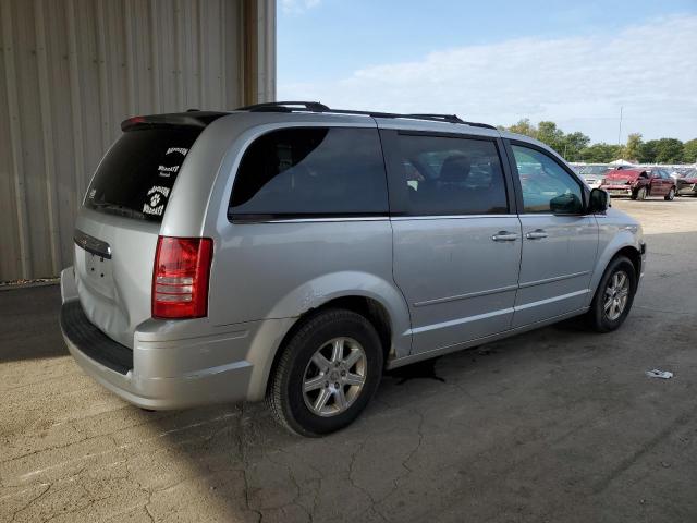 Photo 2 VIN: 2A8HR54P68R136639 - CHRYSLER TOWN & COU 