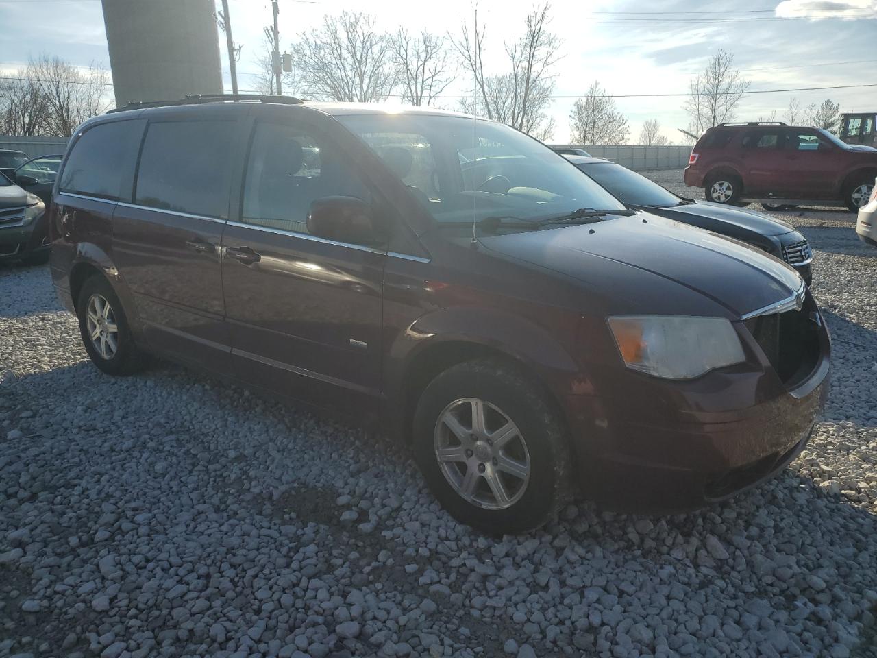 Photo 3 VIN: 2A8HR54P68R730874 - CHRYSLER TOWN & COUNTRY 