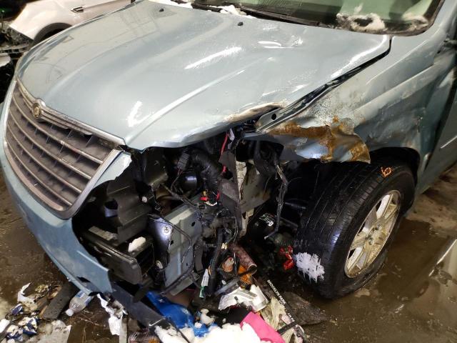 Photo 8 VIN: 2A8HR54P68R735153 - CHRYSLER TOWN &AMP COU 