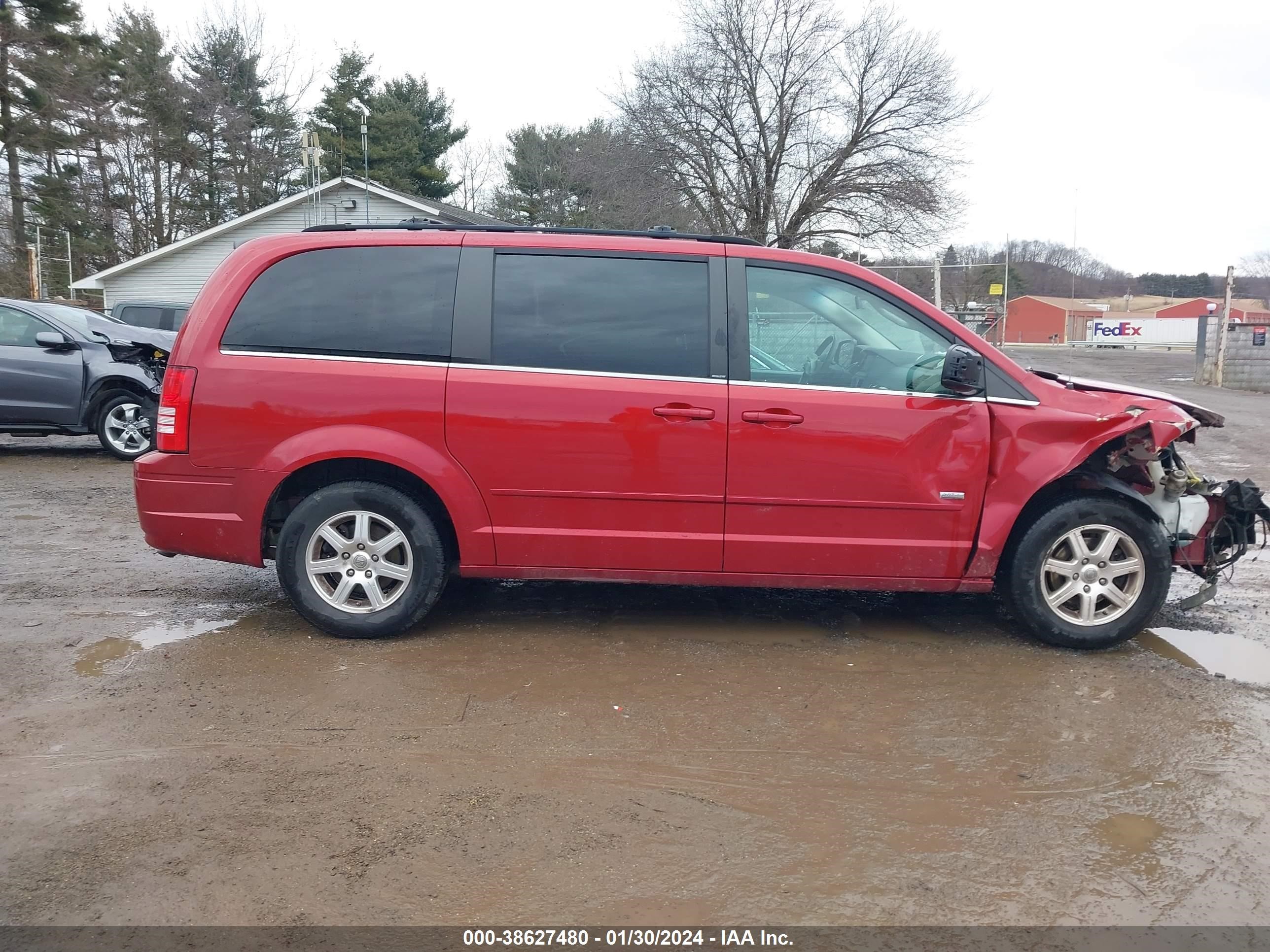 Photo 12 VIN: 2A8HR54P68R803418 - CHRYSLER TOWN & COUNTRY 